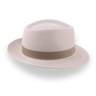 Alabaster Beige Medium Crown Fedora Hat in Fur Felt | The Clubber - Agnoulita 5 