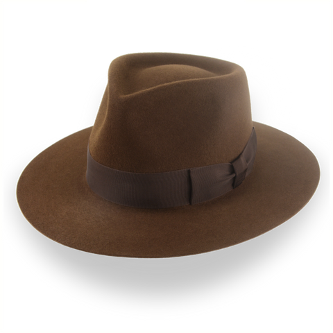 Brown Flat Brim Rancher Fedora en fieltro de piel duradera | The Discoverer