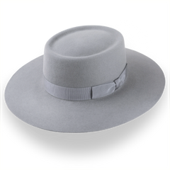 Cappello da cowboy di lusso a tesa larga grigio in pelliccia resistente | The Mesa