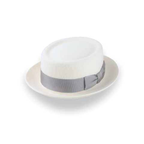 Chapeau Porkpie Blanc Cassé en Feutre de Laine Premium | The Antique