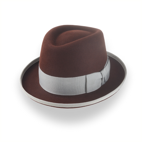 Oxblood Lardrop Crown Homburg Hat en Fieltro de piel | The Marathon