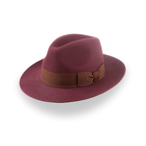 Cappello Fedora Wide Brim Wine per le donne in pelliccia lussureggiante | The Pinnacle